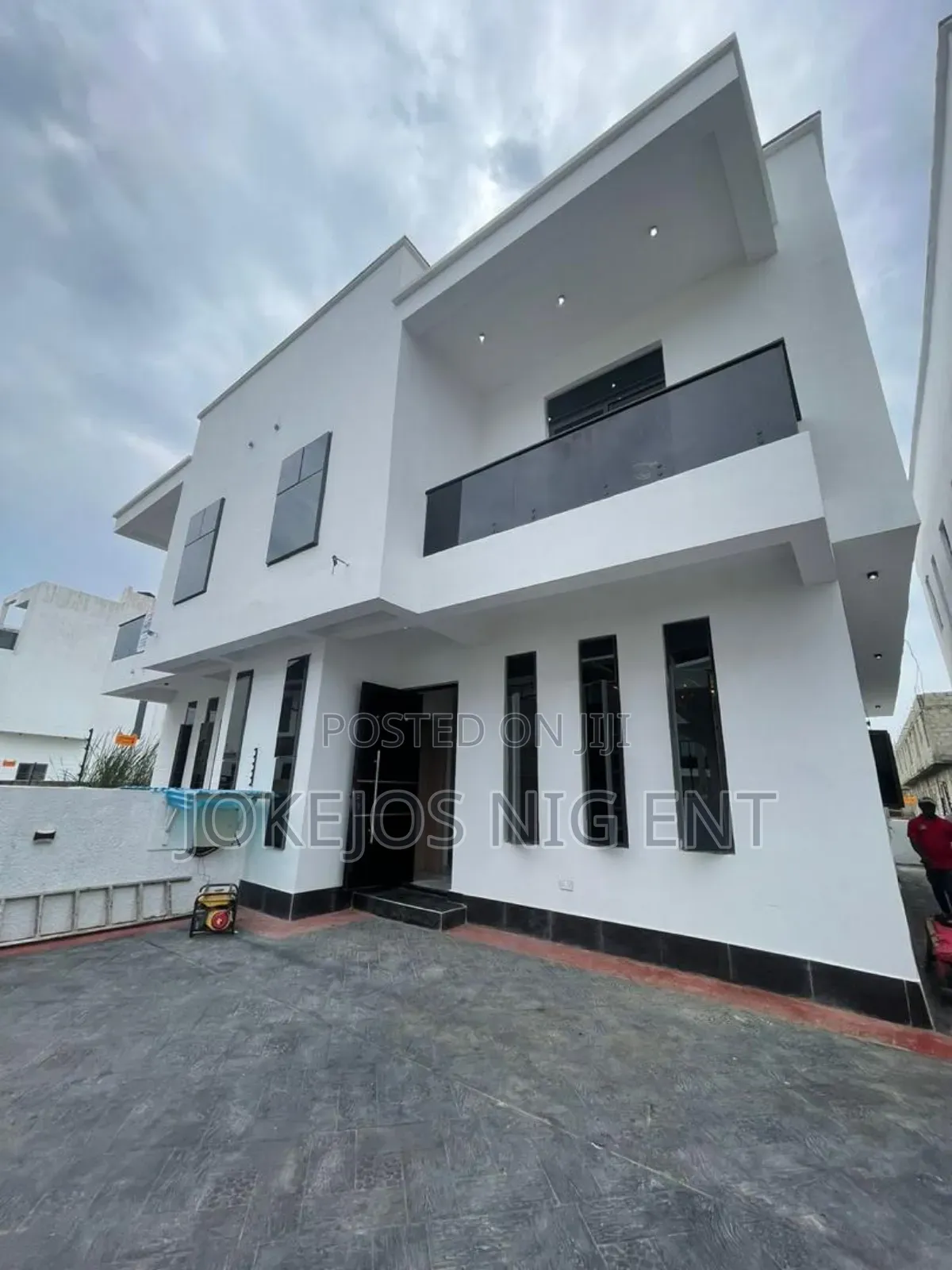4bdrm Duplex in Ajah Lagos for sale