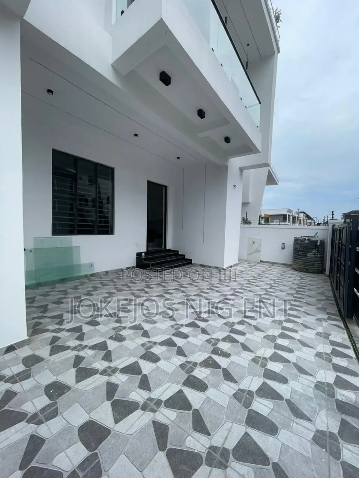 4bdrm Duplex in Ajah Lekki Lagos for sale