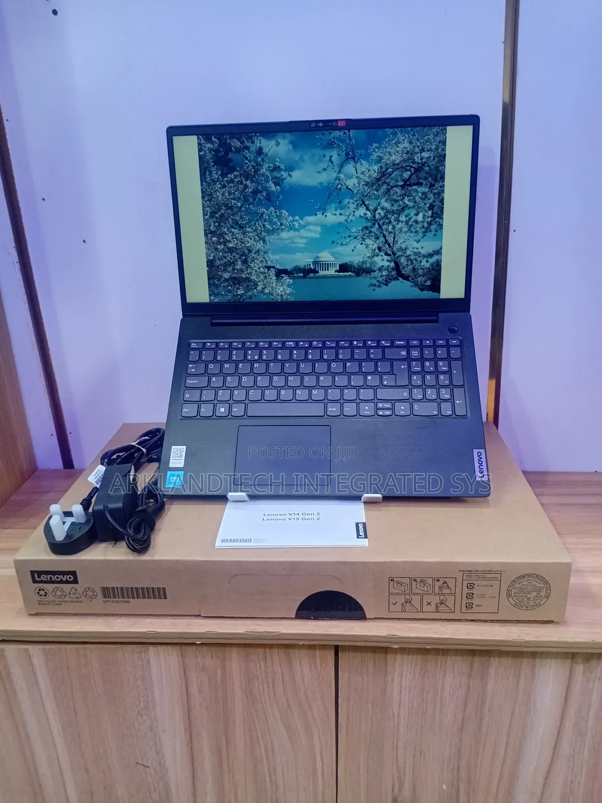 New Laptop Lenovo IdeaPad S205 8GB Intel Celeron SSD 256GB