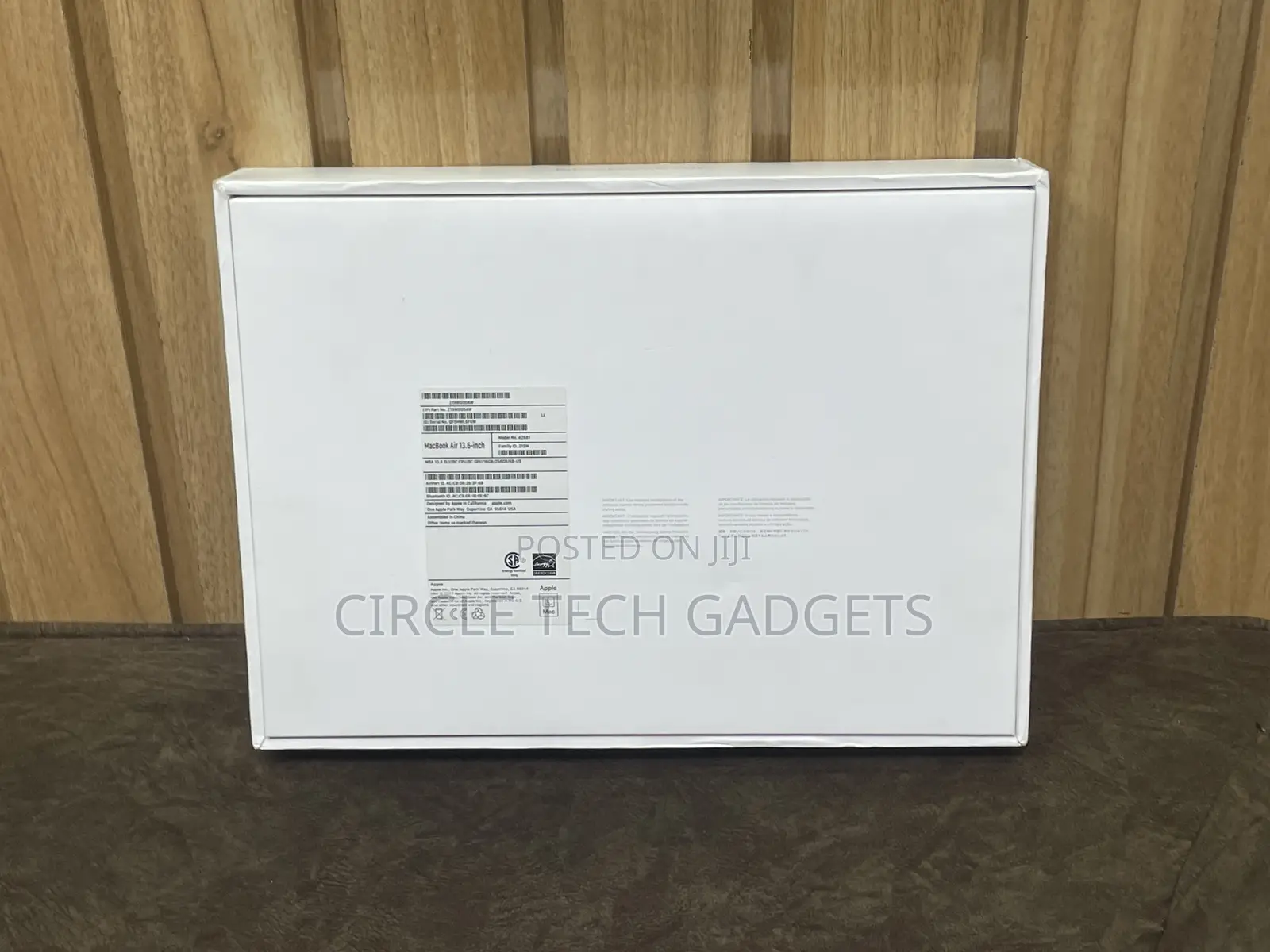 Laptop Apple MacBook Air 2022 M2 16GB Apple M2 SSD 256GB