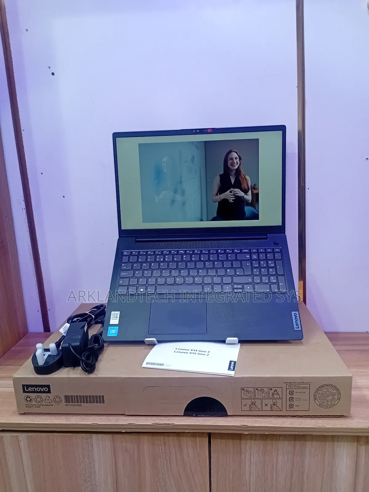 New Laptop Lenovo IdeaPad S530 8GB Intel Celeron SSD 256GB
