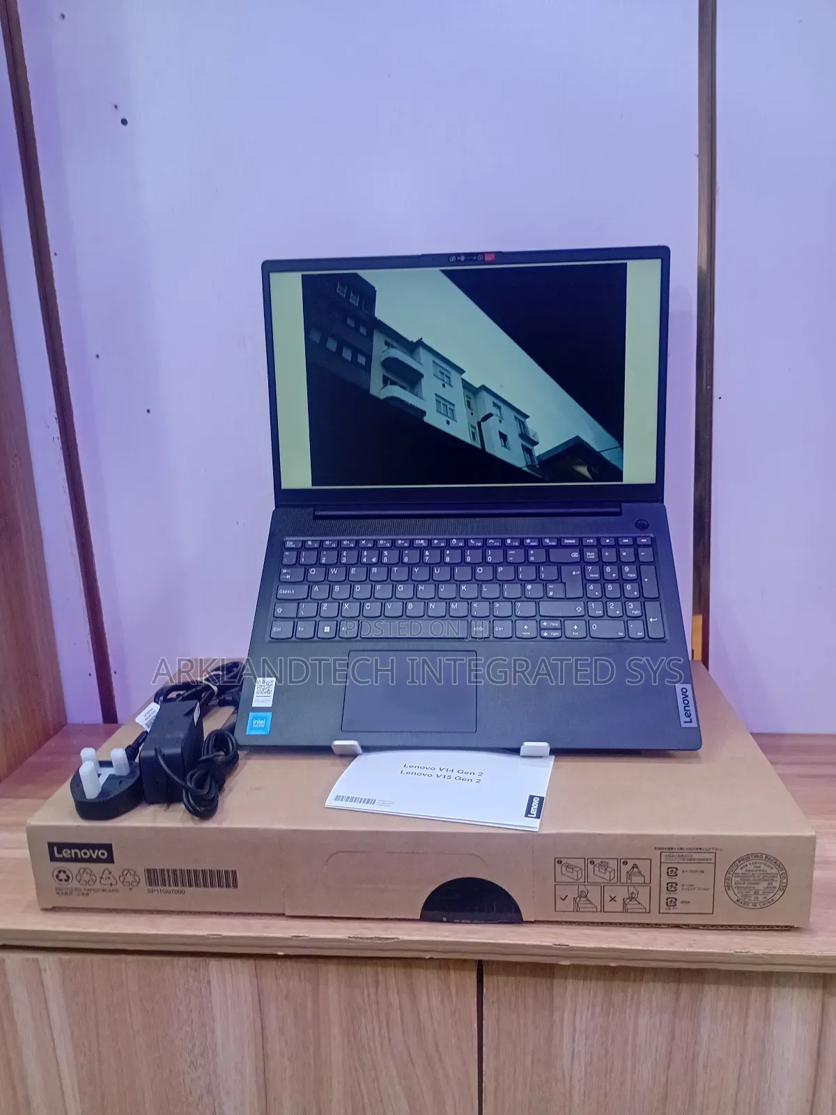 New Laptop Lenovo IdeaPad S530 8GB Intel Celeron SSD 256GB
