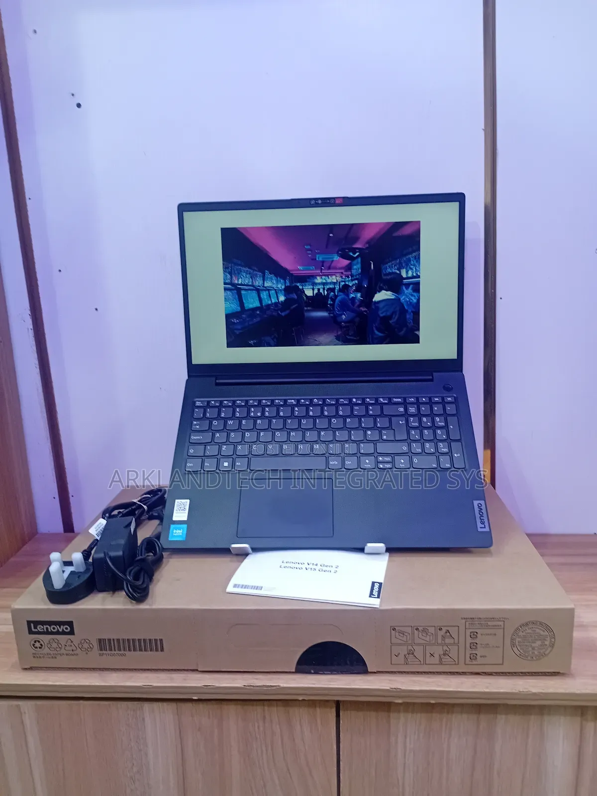 New Laptop Lenovo IdeaPad 530S 8GB Intel Celeron SSD 512GB