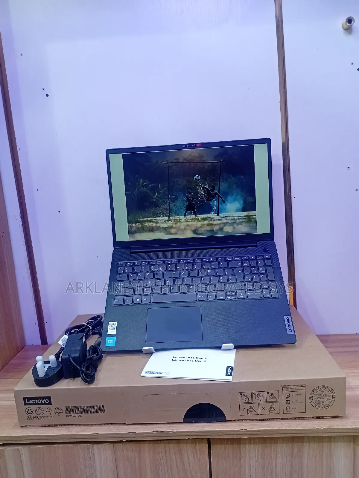 New Laptop Lenovo IdeaPad 530S 8GB Intel Celeron SSD 512GB