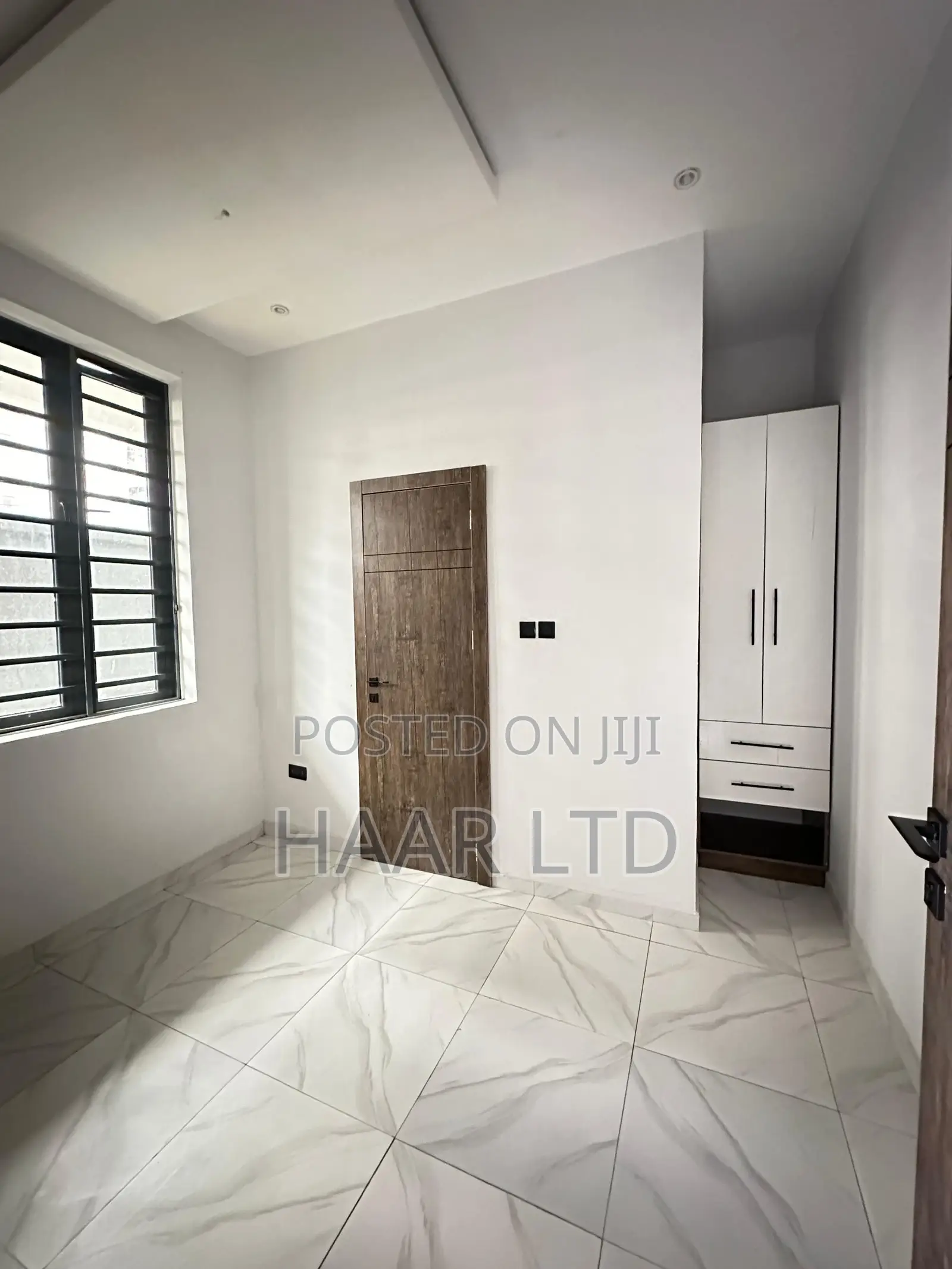 2bdrm Apartment in Ikate for sale