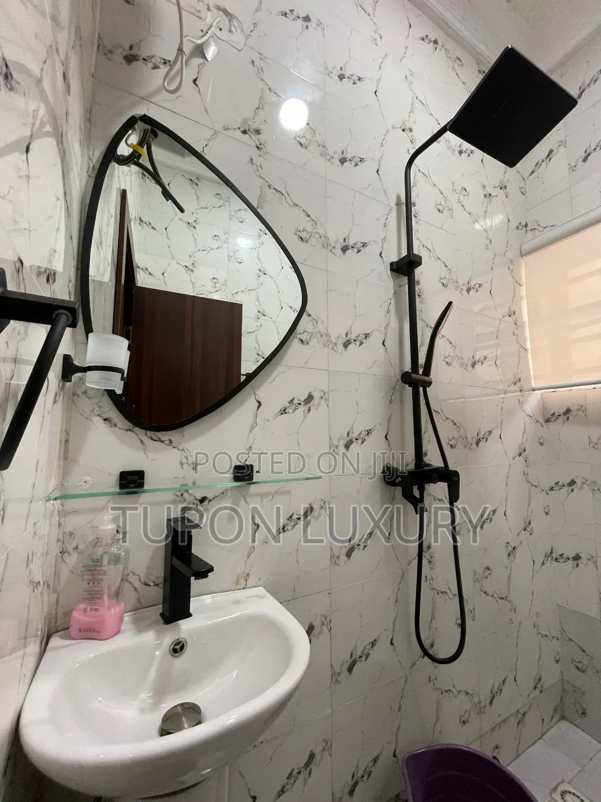 Luxury 1bedroom Apartment in Osapa