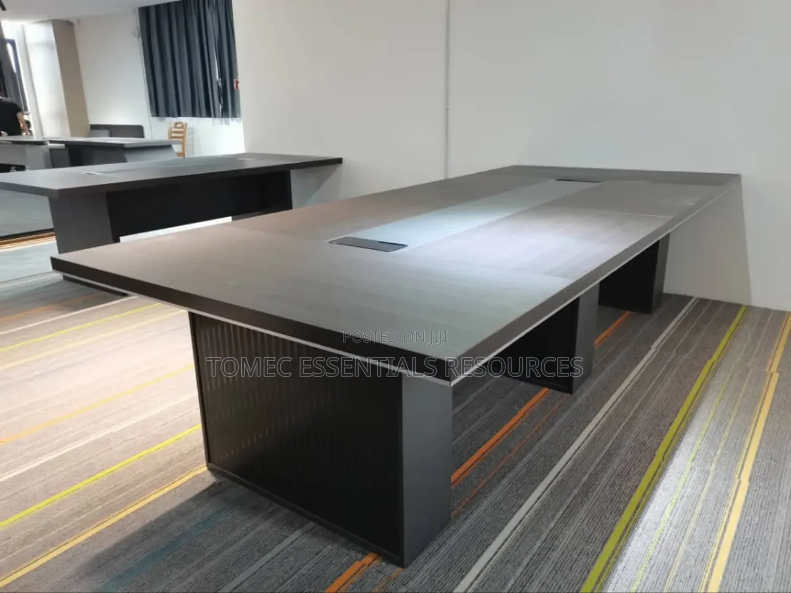 High Quality Executive Boardroom Table for 12/14 People