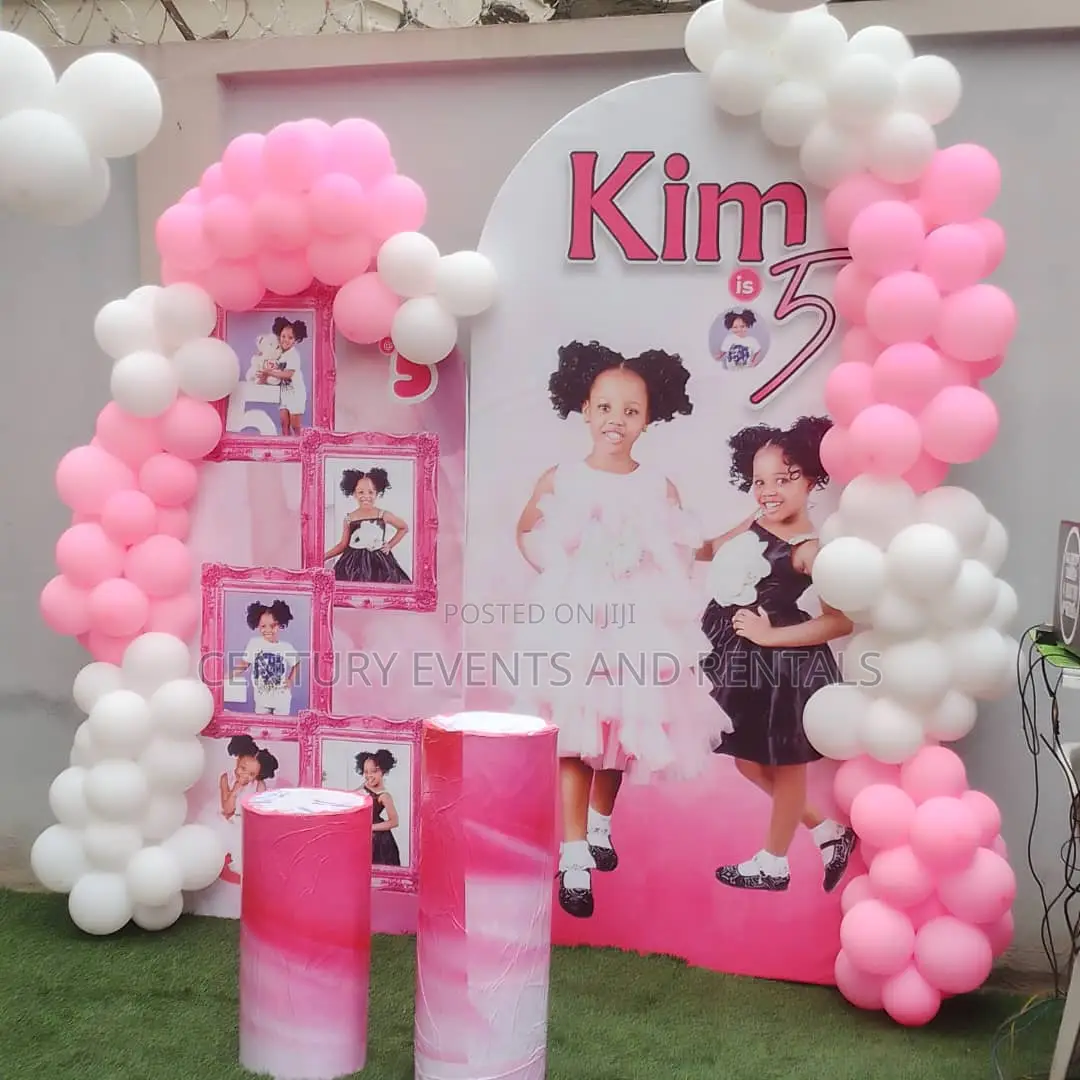 Birthday Party Decorations and Organizers