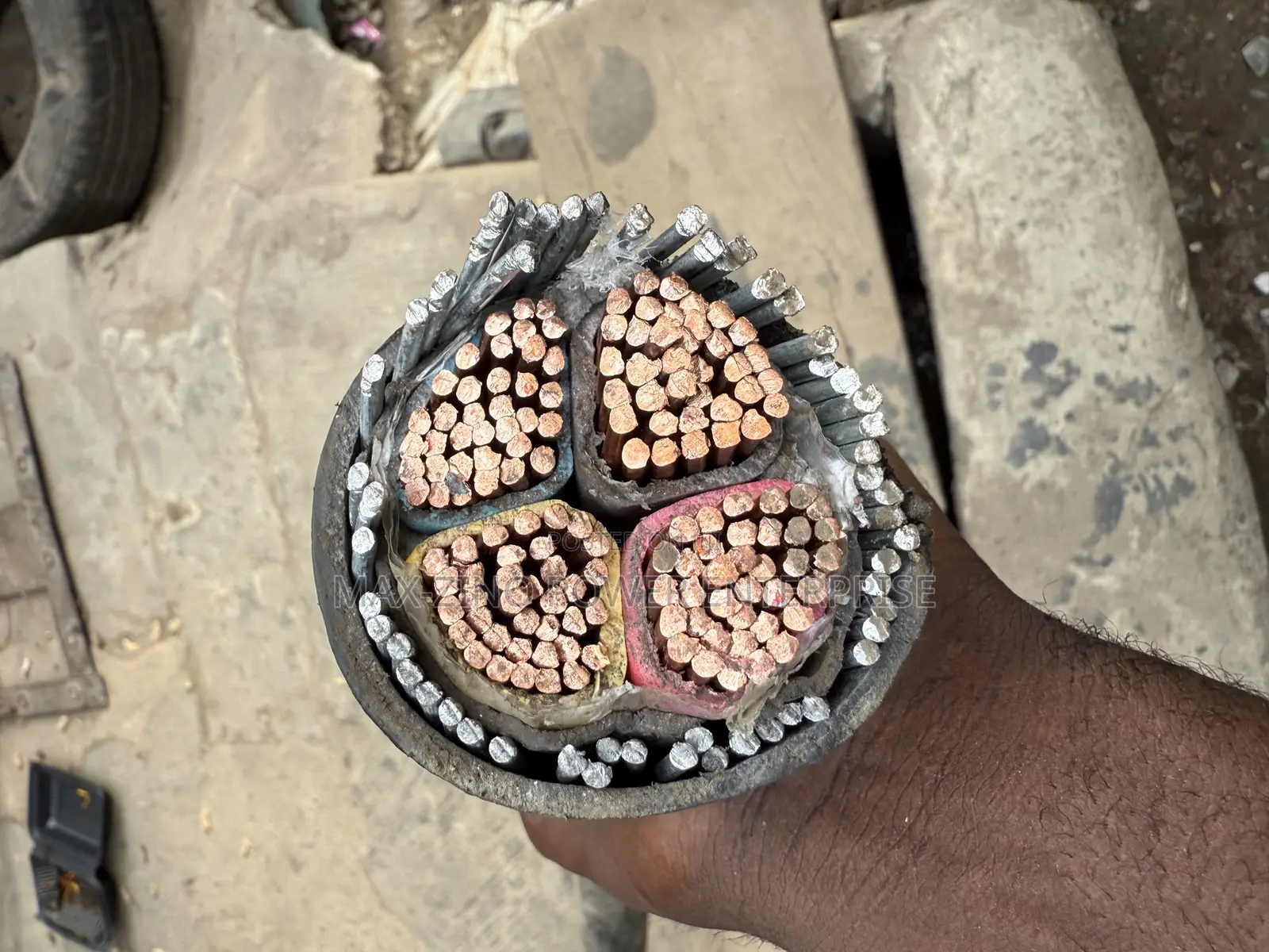 240mm X4 Core Armored Cable