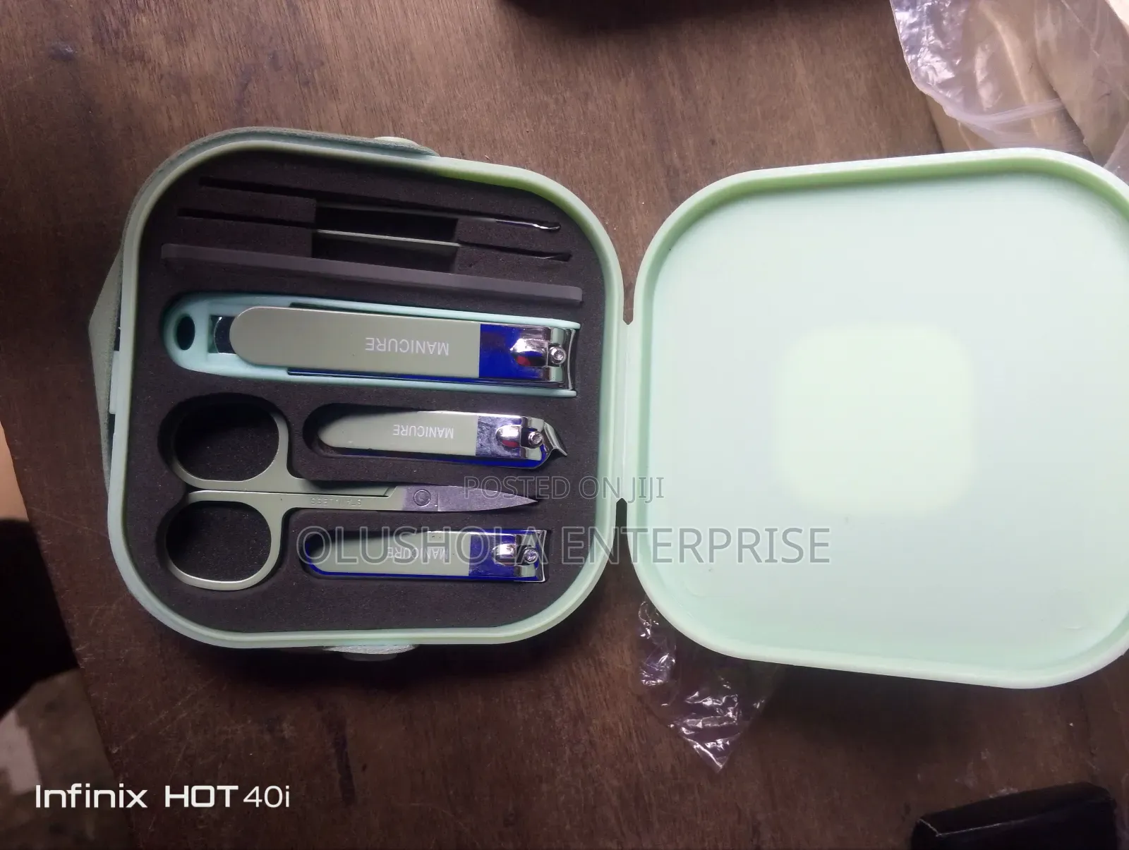 Manicure Set