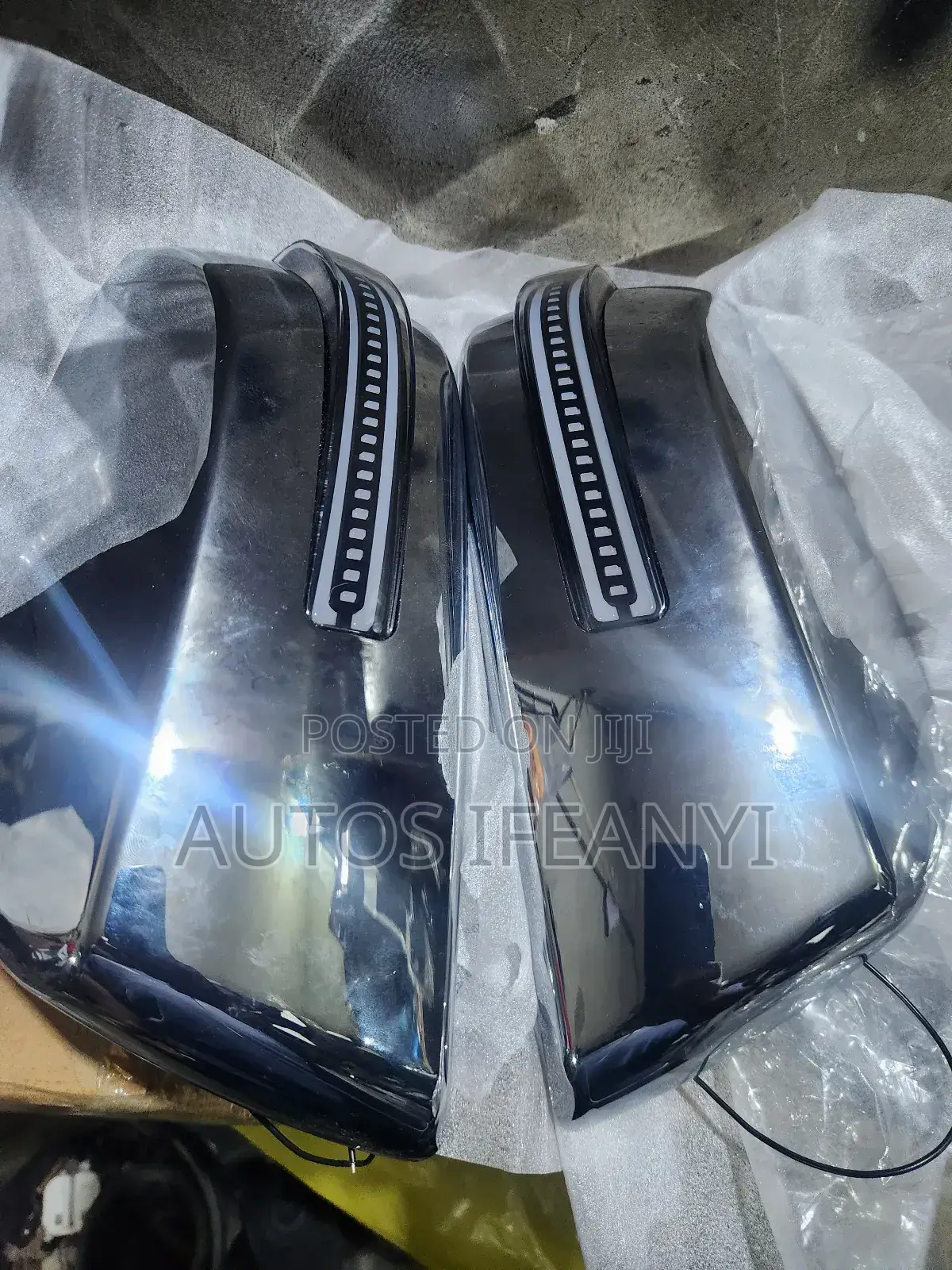 Side Mirror Cover Toyota Tundra 2020 Available Dm