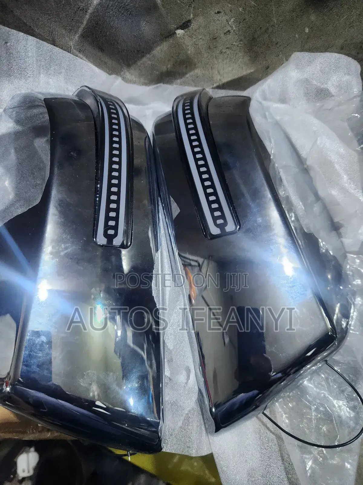 Side Mirror Cover Toyota Tundra 2020 Available Dm