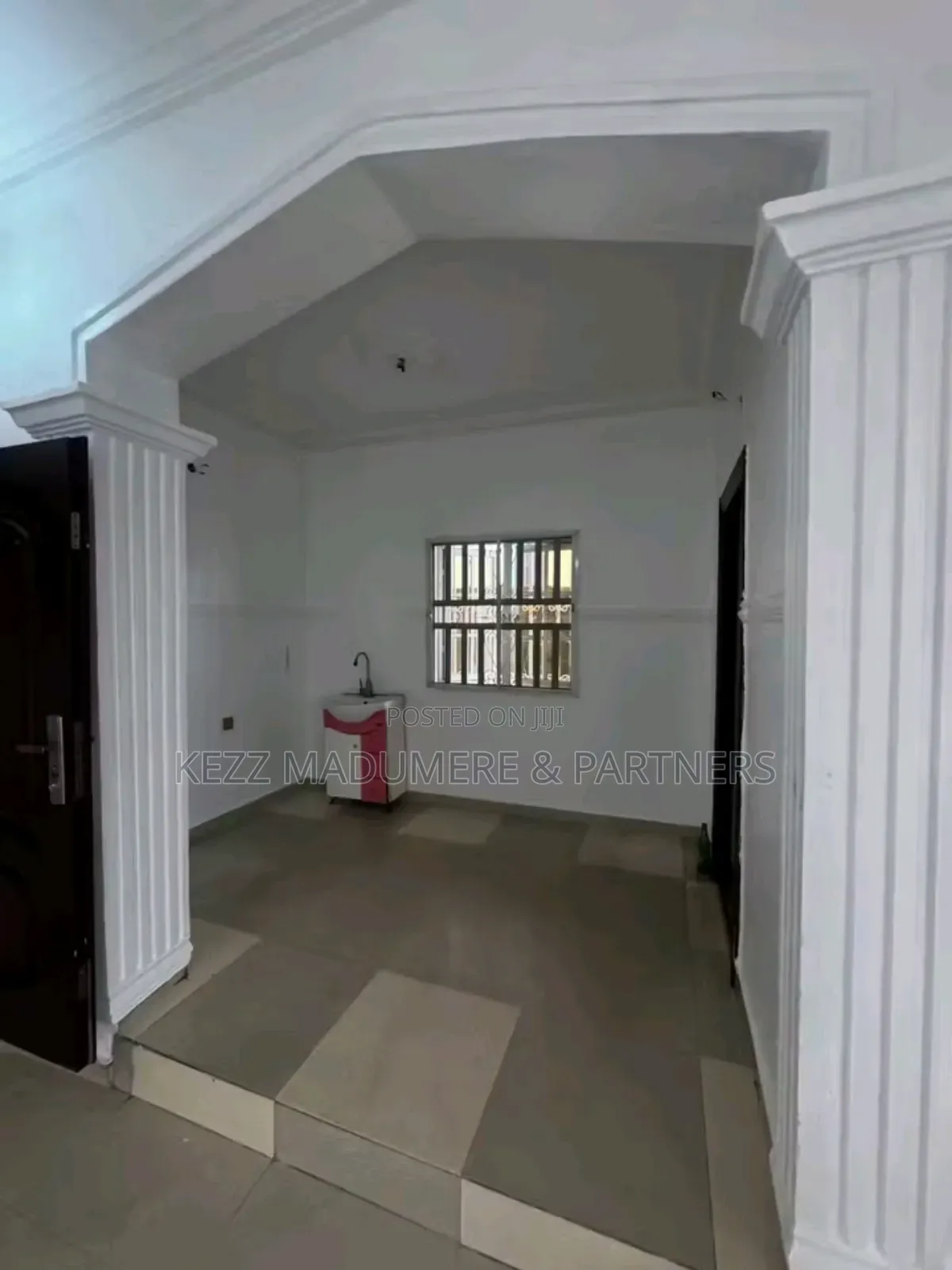 4bdrm Duplex in Doxa , Off Dr Peter for sale
