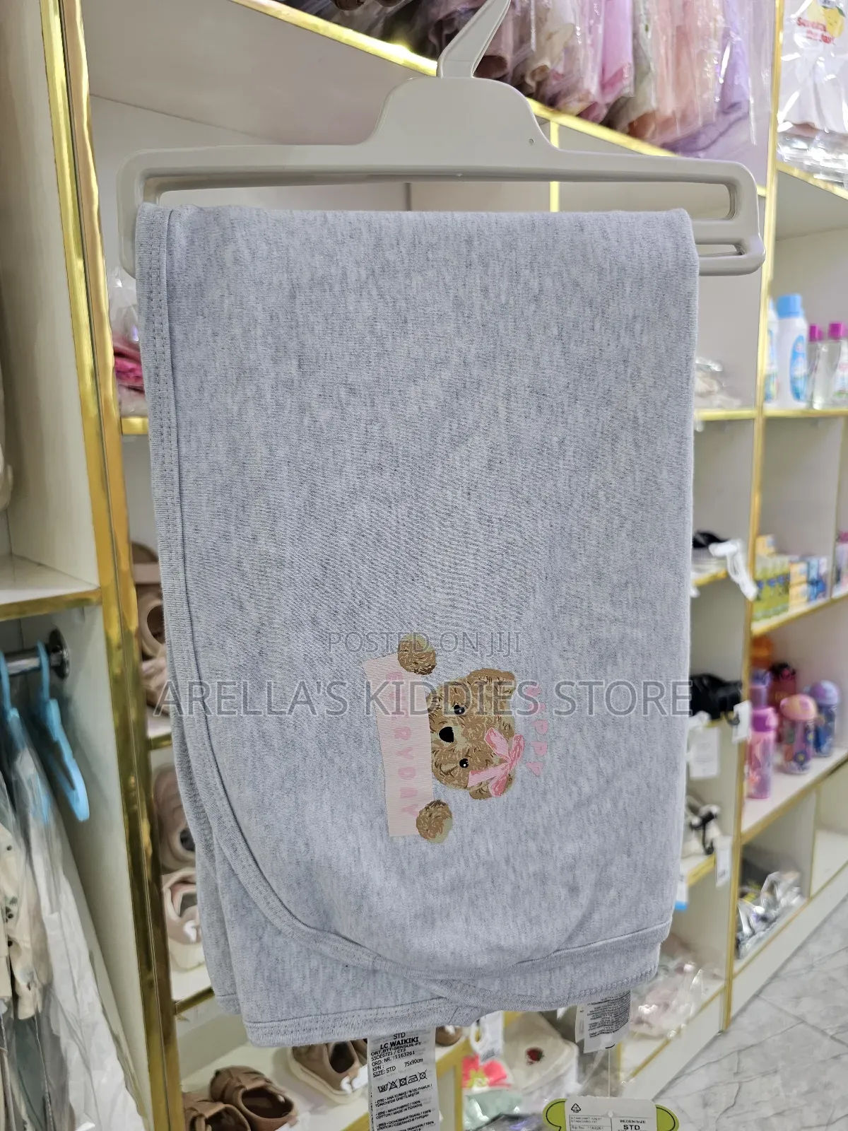LCW Baby Bear Printed Baby Girls' Swaddle Towel