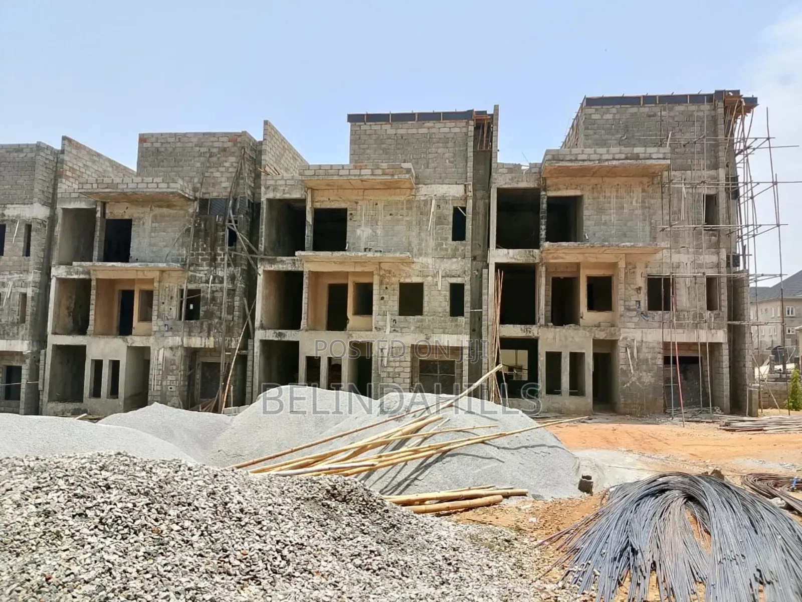 5bdrm Townhouse/Terrace in Katampe Extension for sale