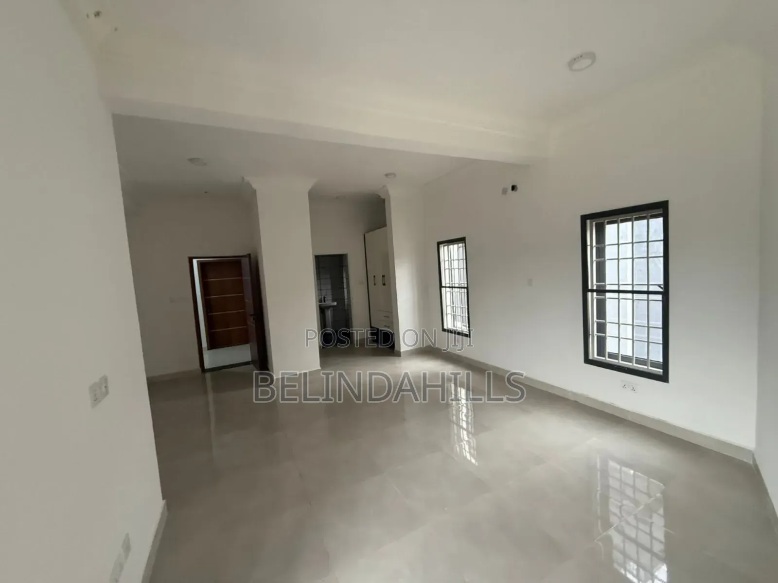 3bdrm Block of Flats in Katampe (Main) for sale