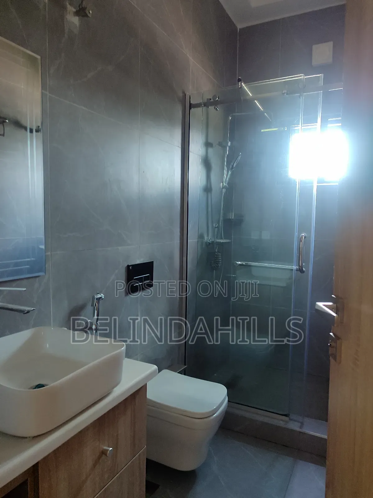 5bdrm Townhouse/Terrace in Kado for sale