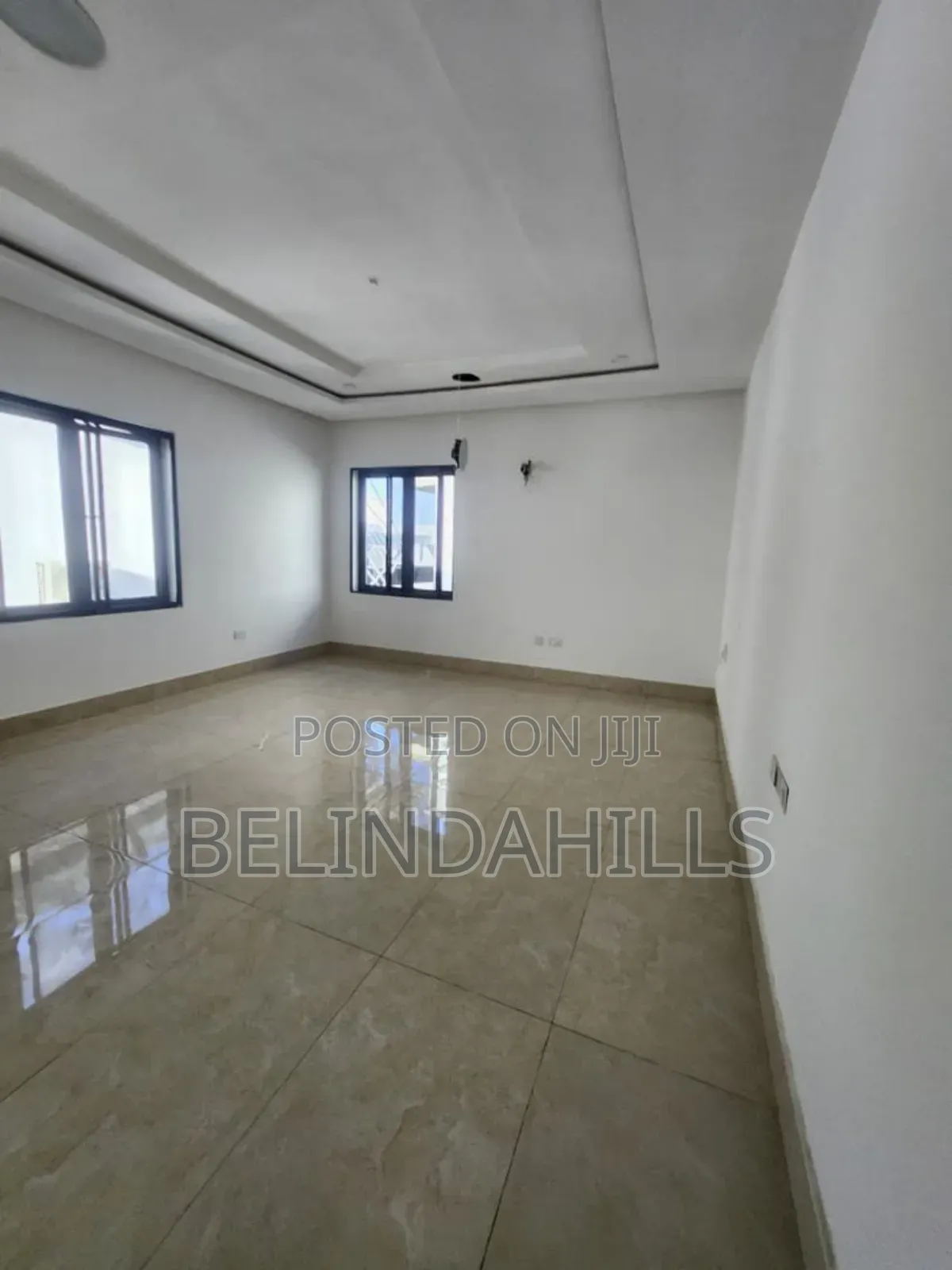 5bdrm Townhouse/Terrace in Kado for sale