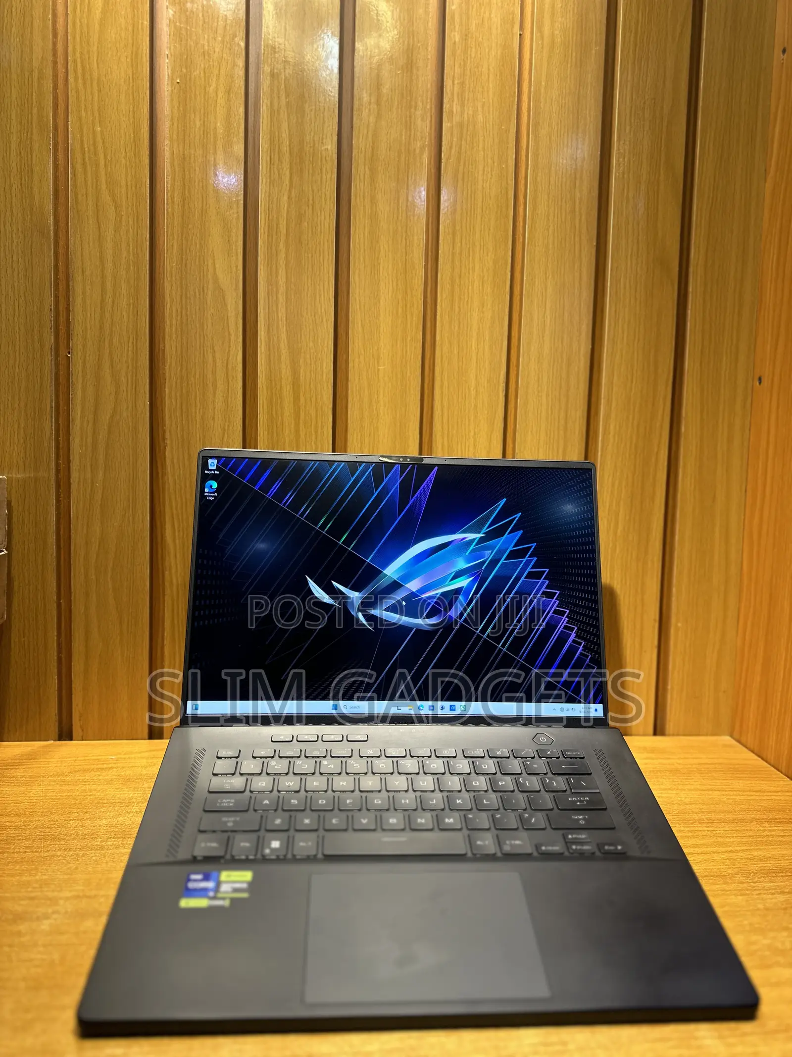 Laptop Asus ROG Zephyrus M16 GU603HR 16GB Intel Core i9 SSD 1T