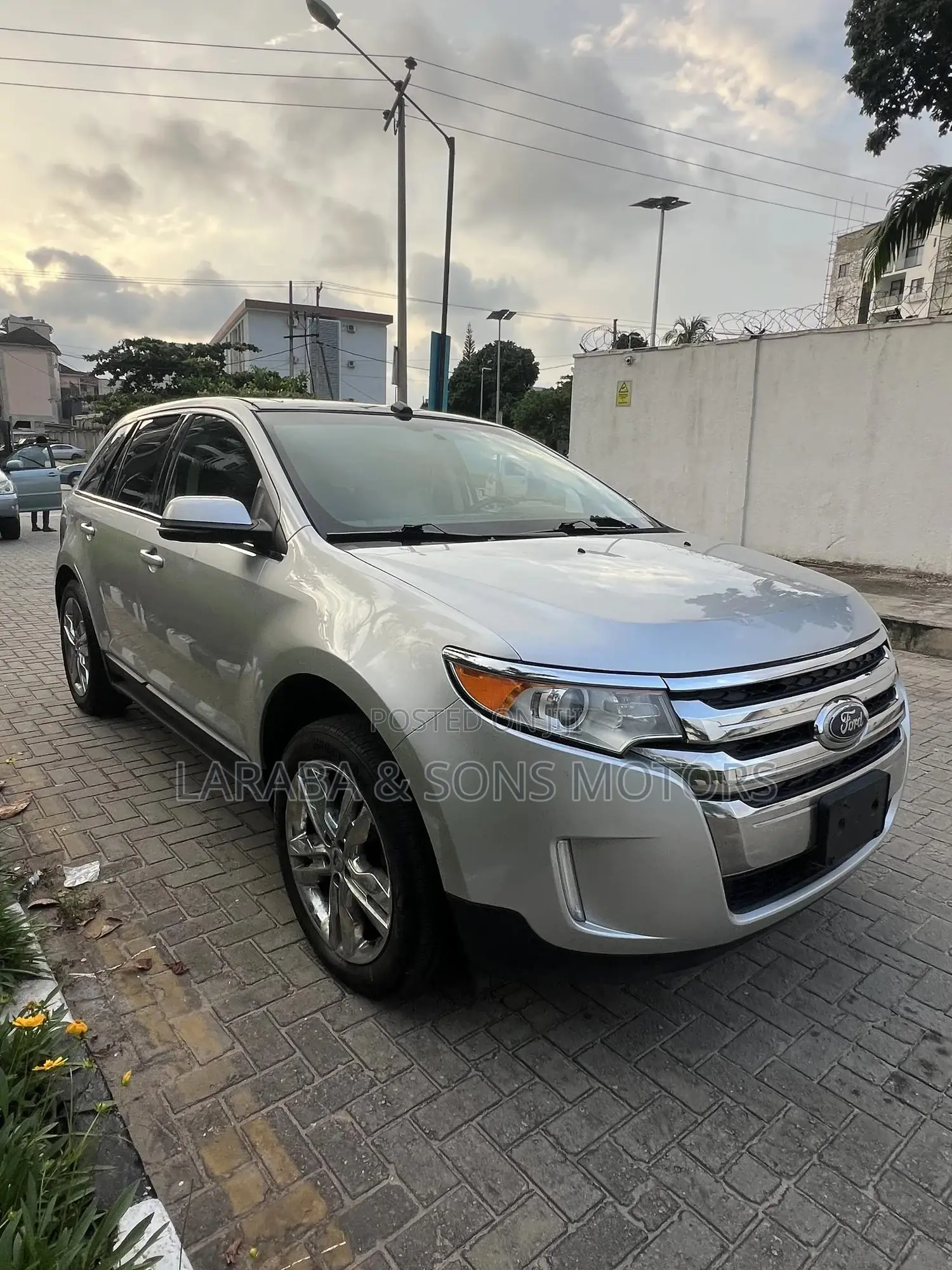 Ford Edge Limited 4dr AWD (3.5L 6cyl 6A) 2013 Silver