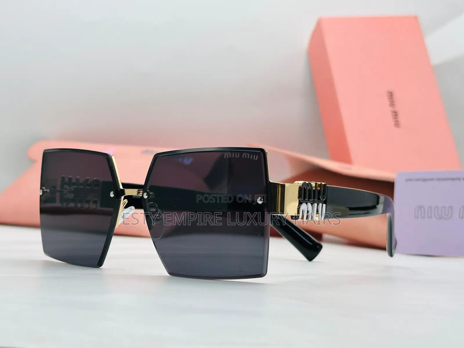 High Quality Luxury Miu Miu Glasses
