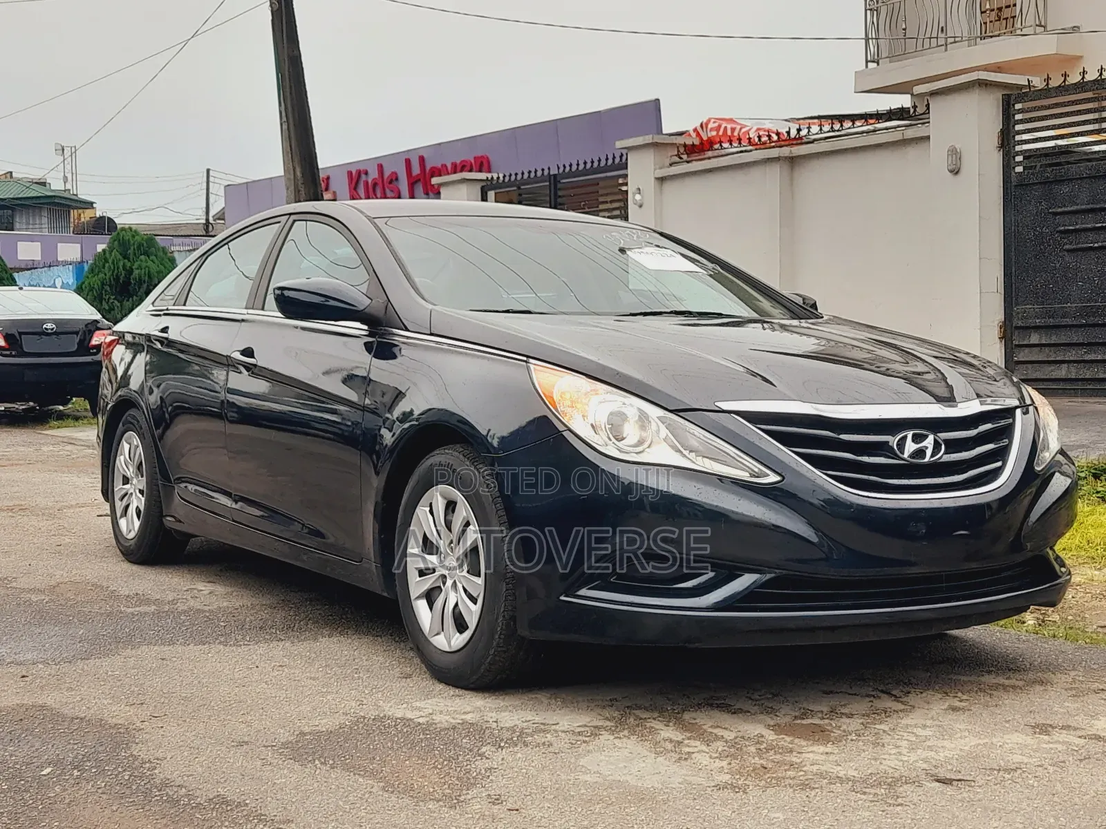 Hyundai Sonata GLS Sedan FWD (2.4L 4cyl 6A) 2012 Black