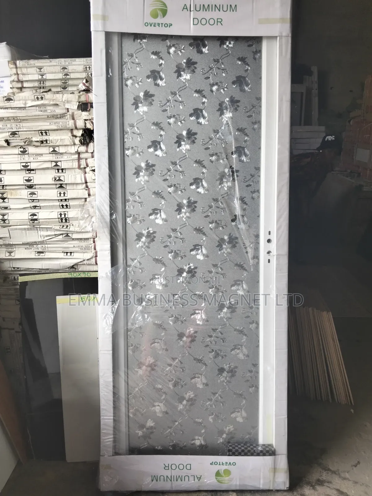 High Quality New Modern Aluminum Glass Toilet Doors 