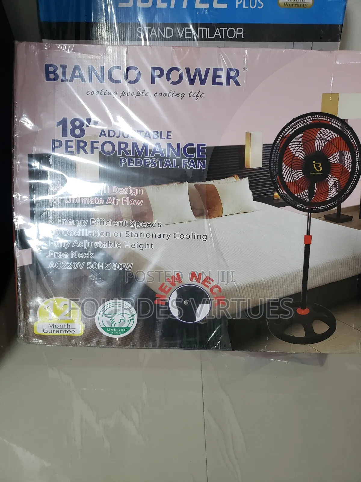 18" Power Blanco Standing Fan