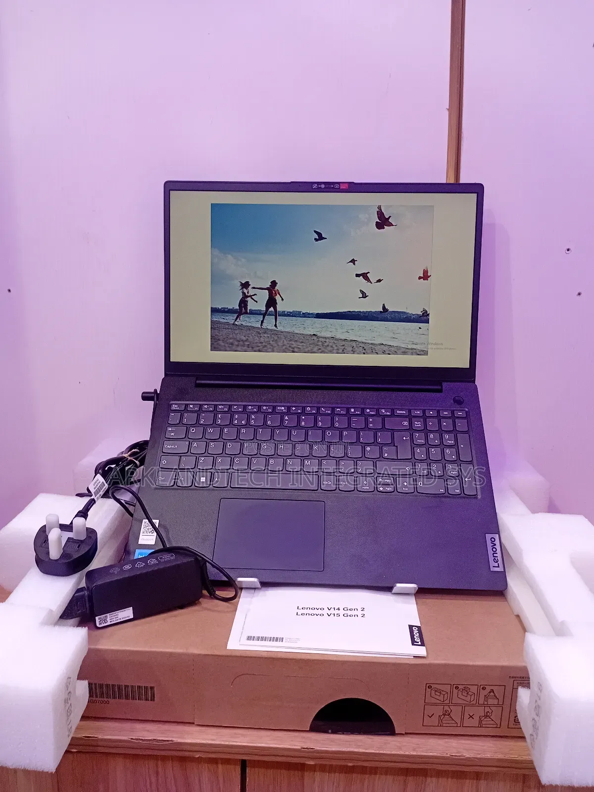 New Laptop Lenovo IdeaPad 320 16GB Intel Core i3 SSD 256GB