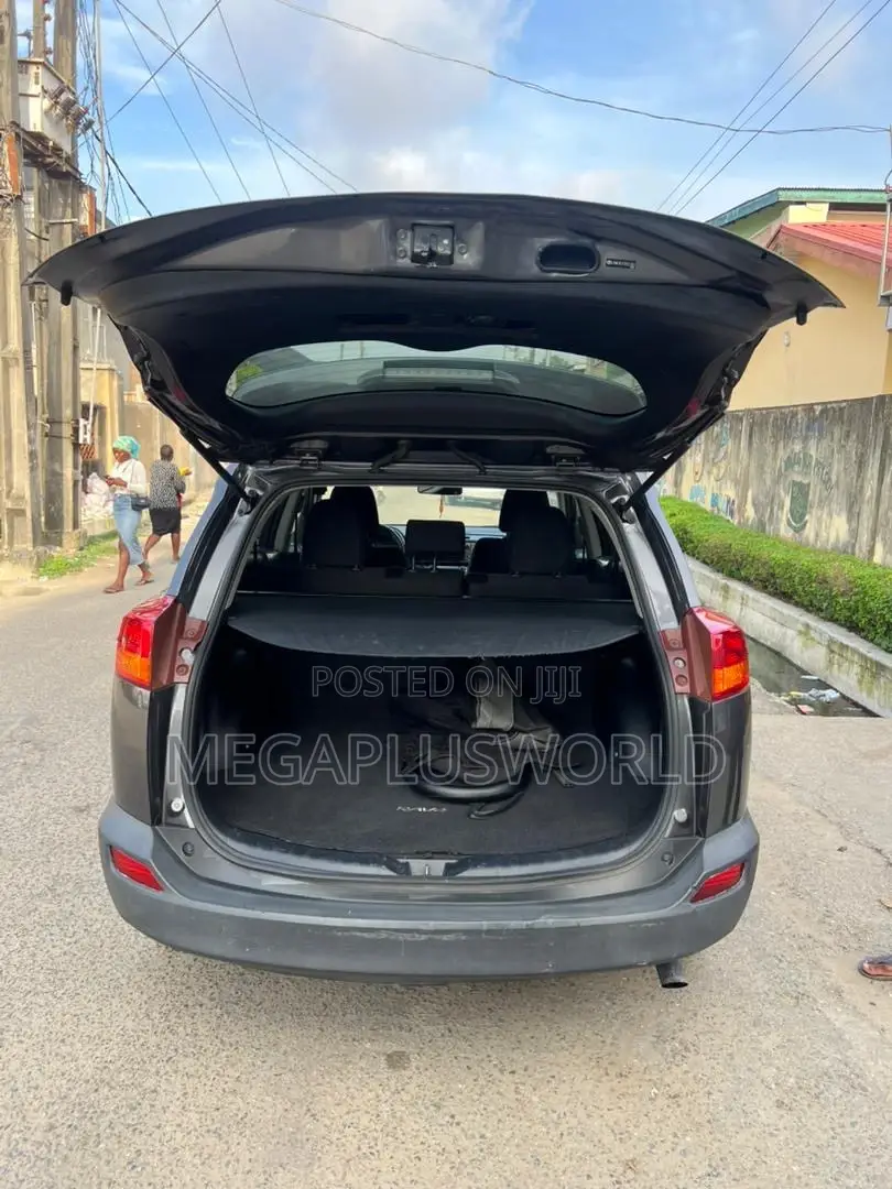 Toyota RAV4 Limited AWD (2.5L 4cyl 6A) 2013 Gray