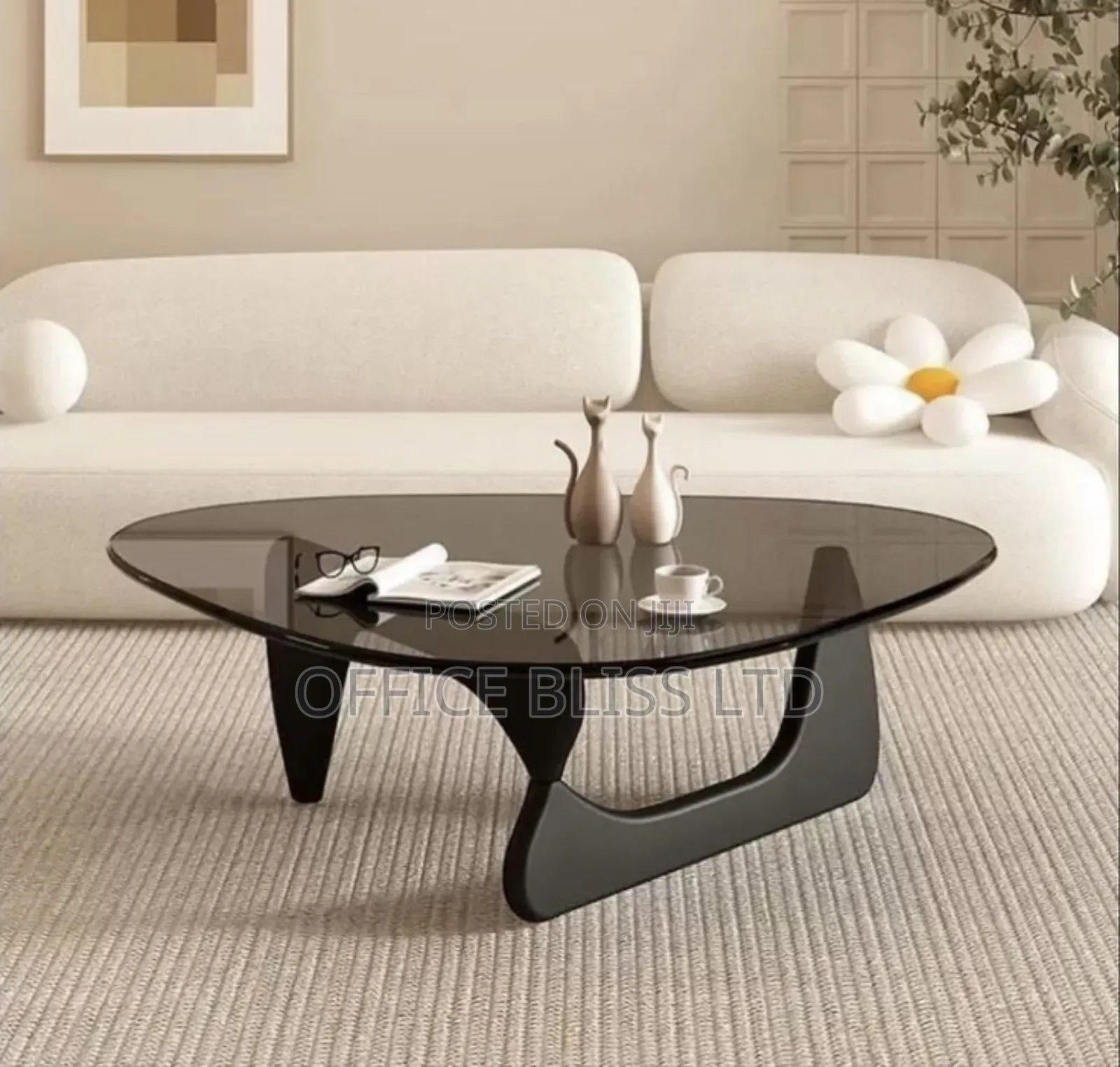 New Design Glass Table With Wooden Base( 70*70*31cm)