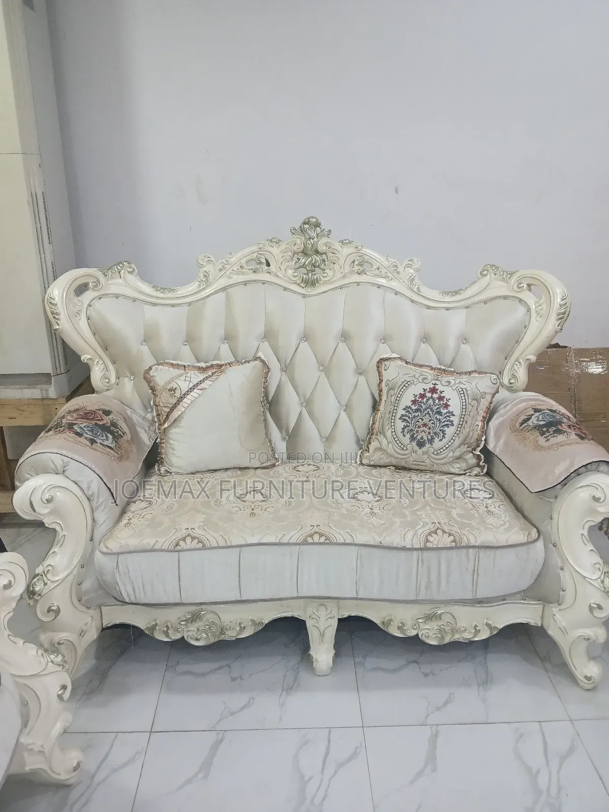 Royal Sofa Set