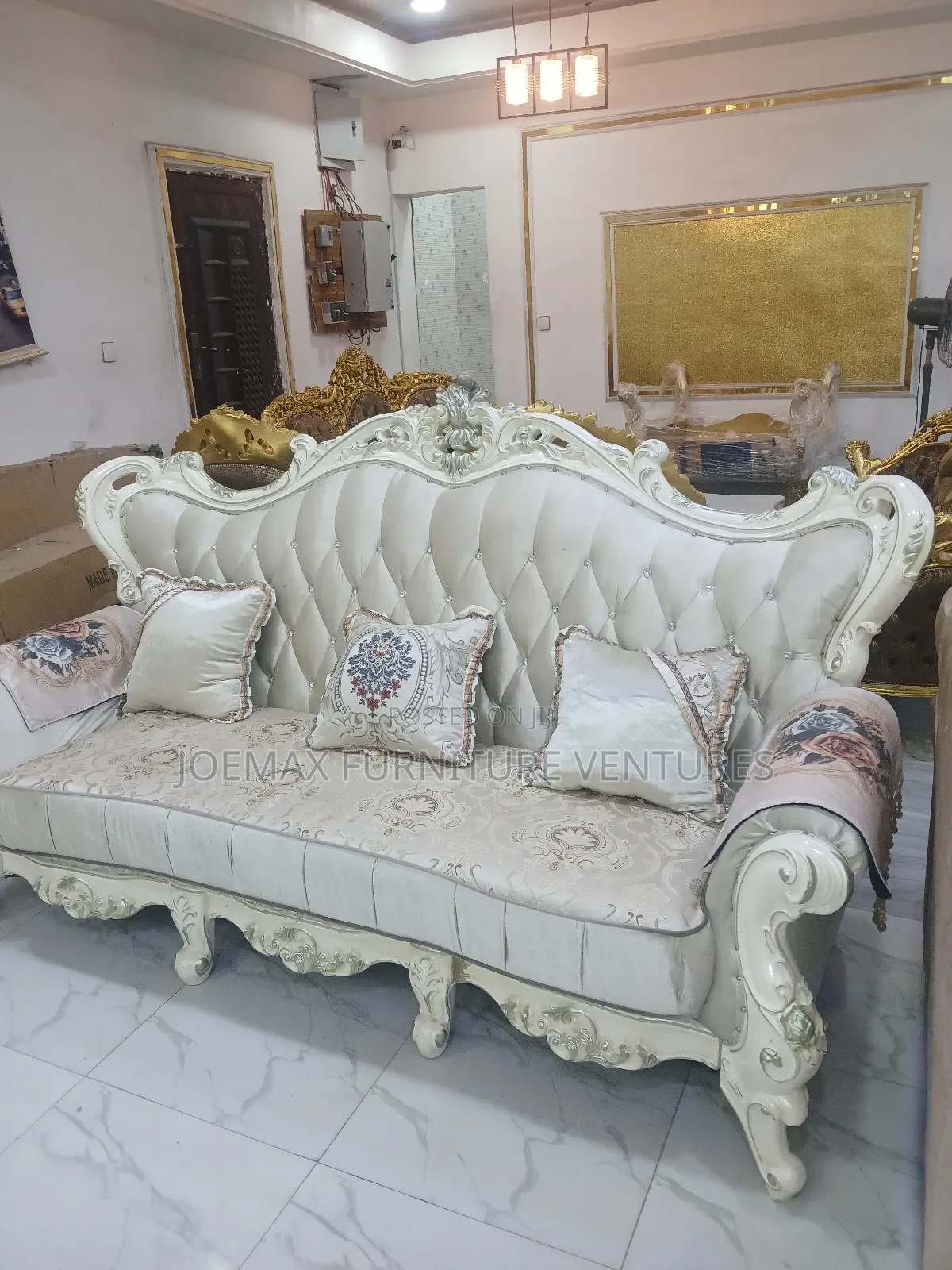 Royal Sofa Set
