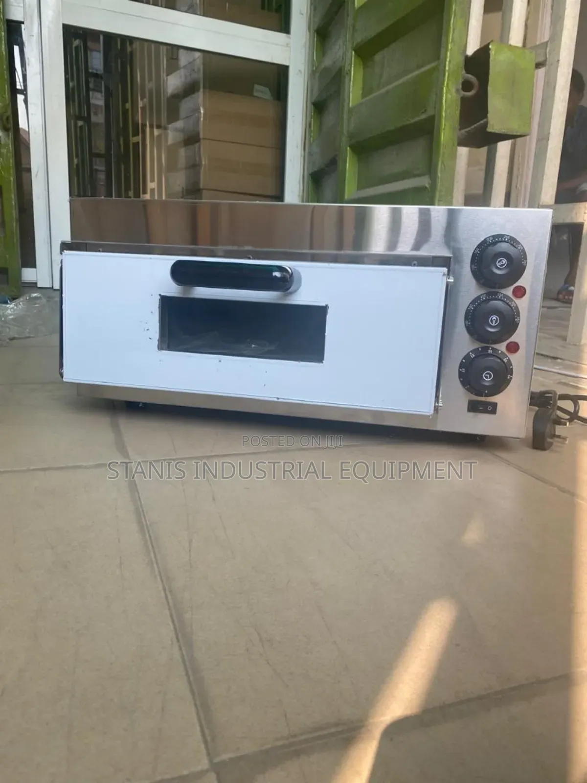 Electric Pizza Oven