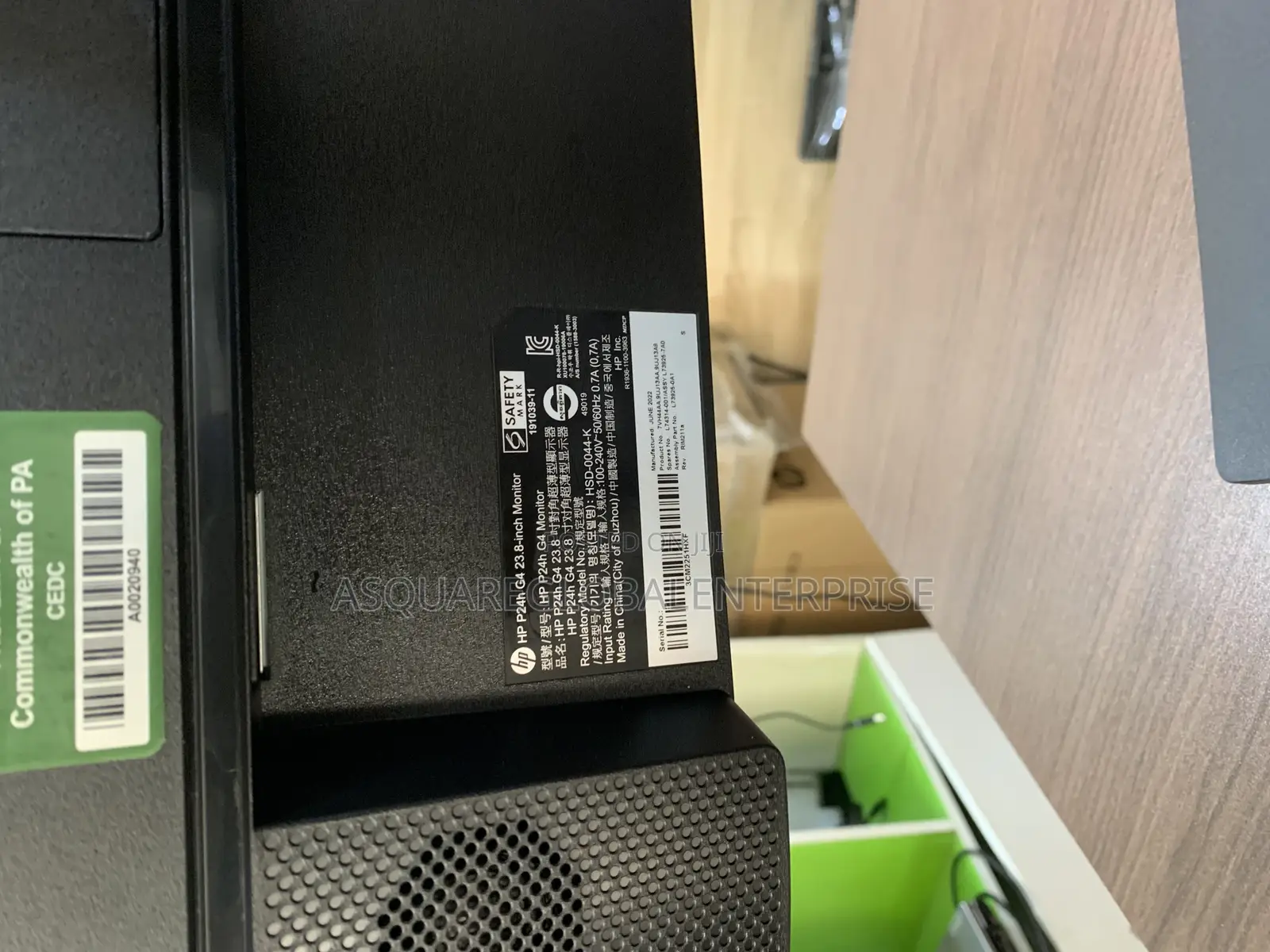Hp P24h G4 Audio 24 Inch Professional Monitor