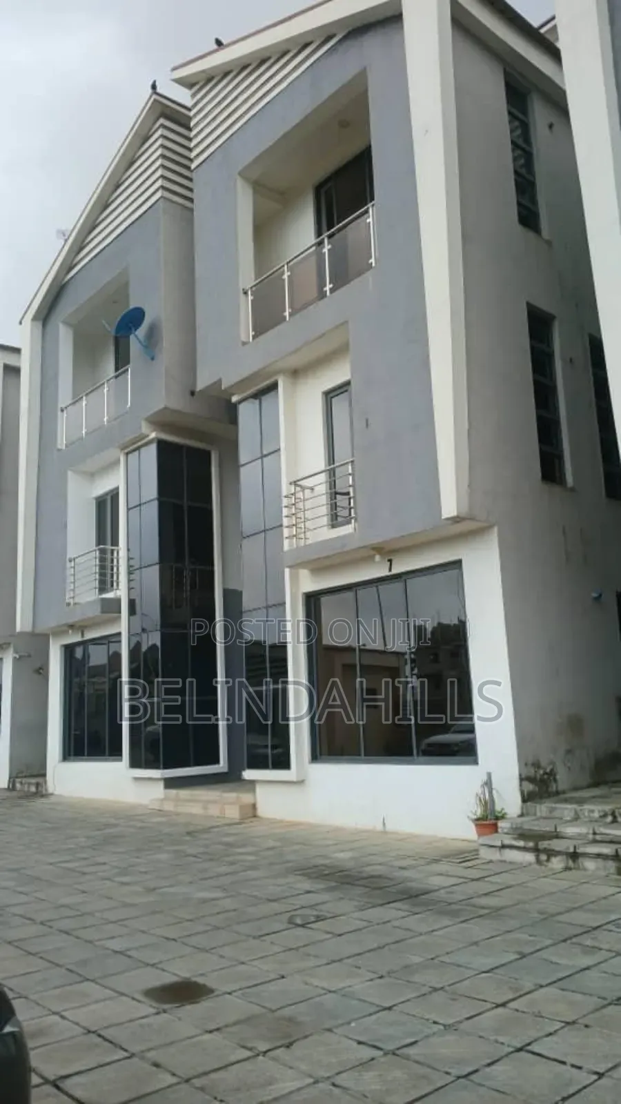 4bdrm Townhouse/Terrace in Jabi for sale