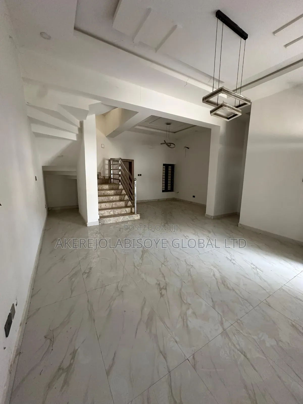 4bdrm Townhouse/Terrace in Lifecamp for sale