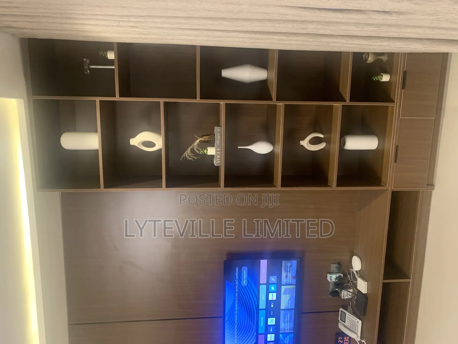 Luxurious 1 Bedroom With Gym Laundry