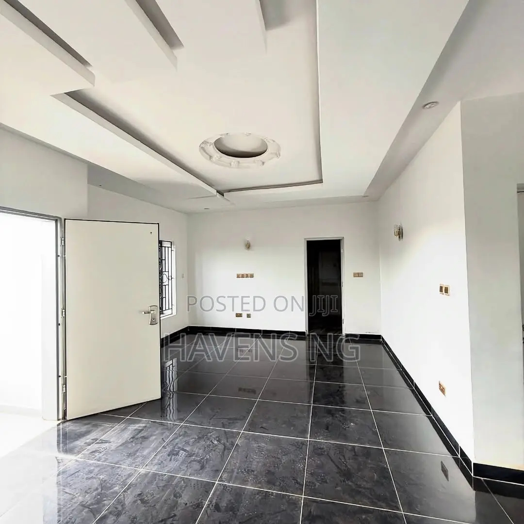 4bdrm Duplex in Jahi for sale