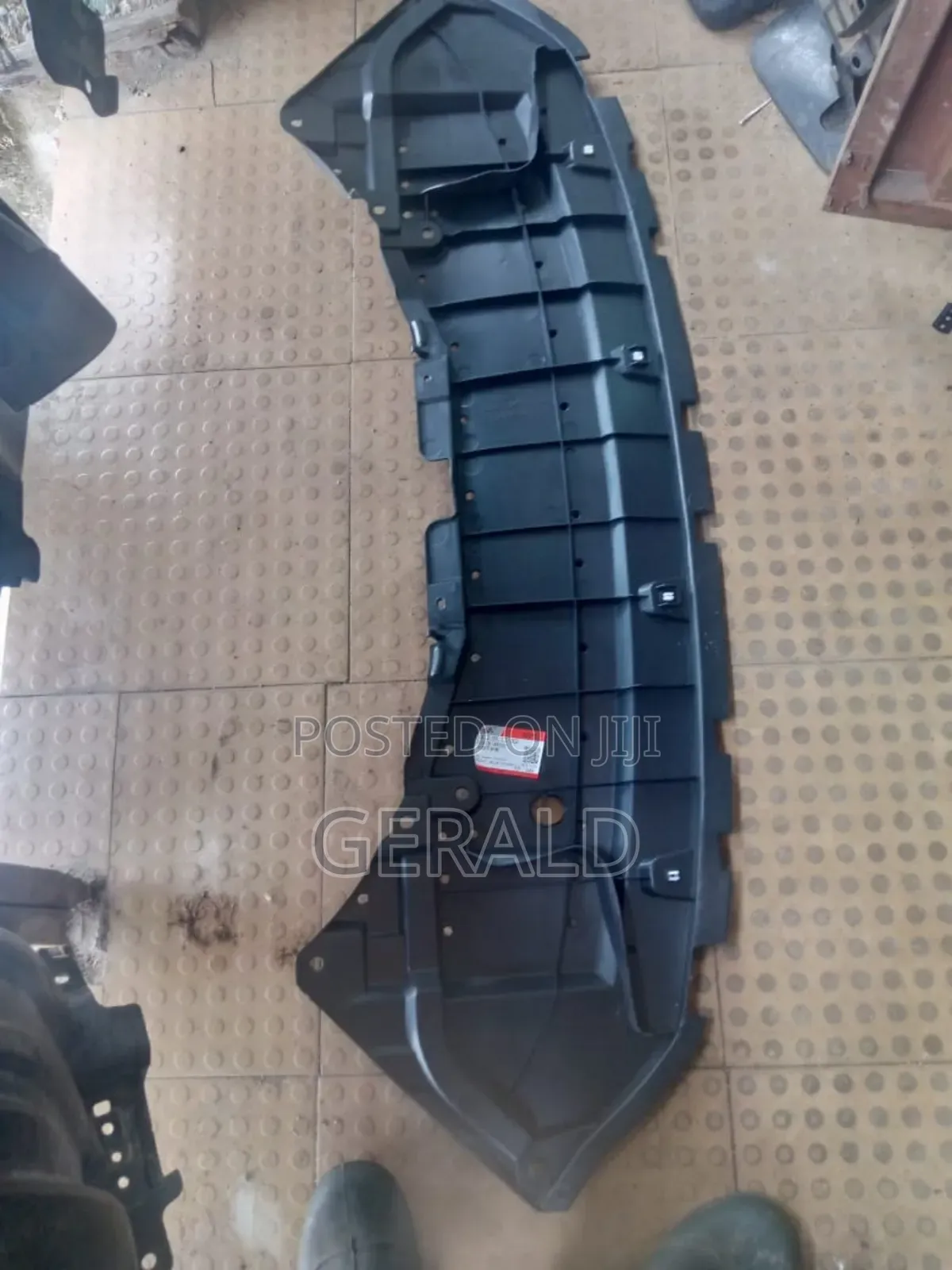 Engine Cover Rx350 021