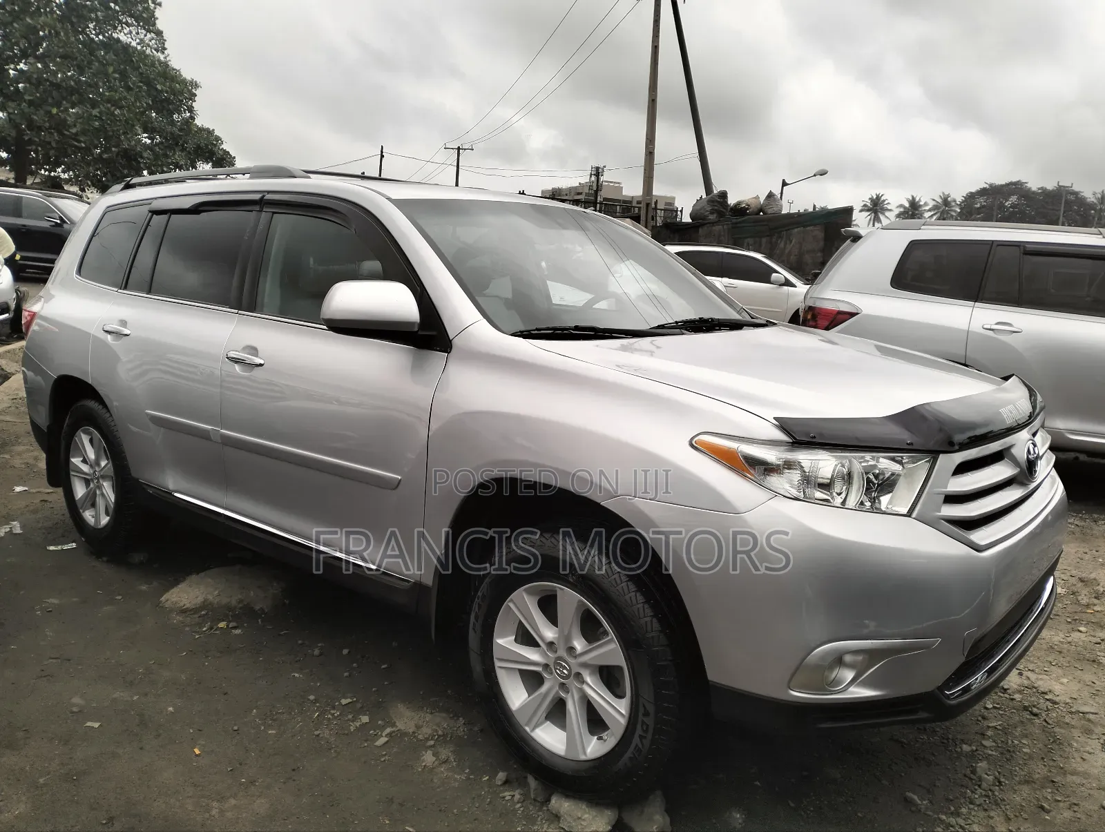 Toyota Highlander 3.5L 4WD 2013 Silver
