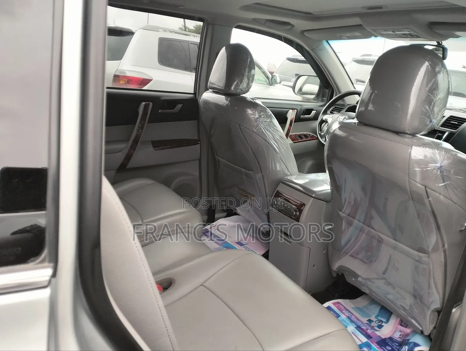 Toyota Highlander 3.5L 4WD 2013 Silver