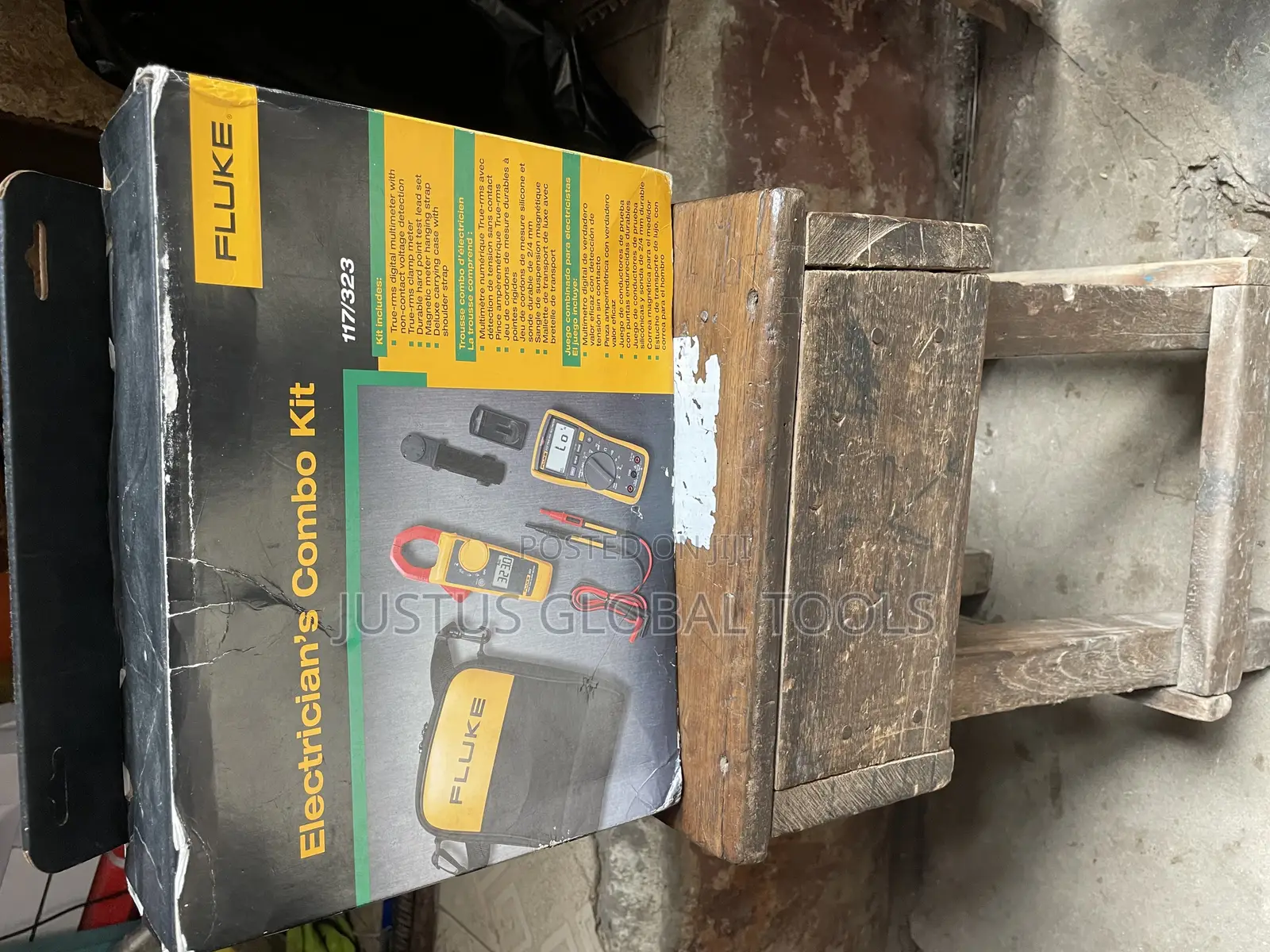 Fluke Combo Kit of 117 and 323 Meters