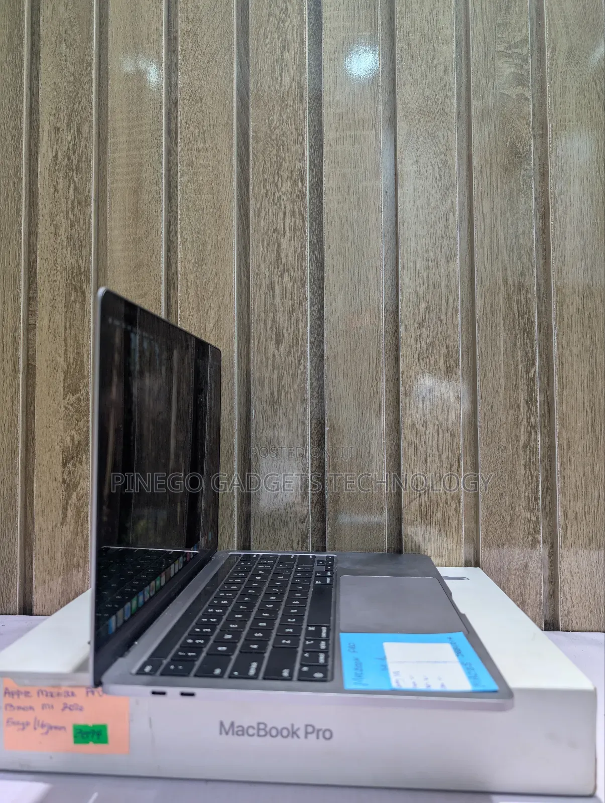 Laptop Apple MacBook Pro 2020 M1 16GB Apple M1 Pro SSD 512GB