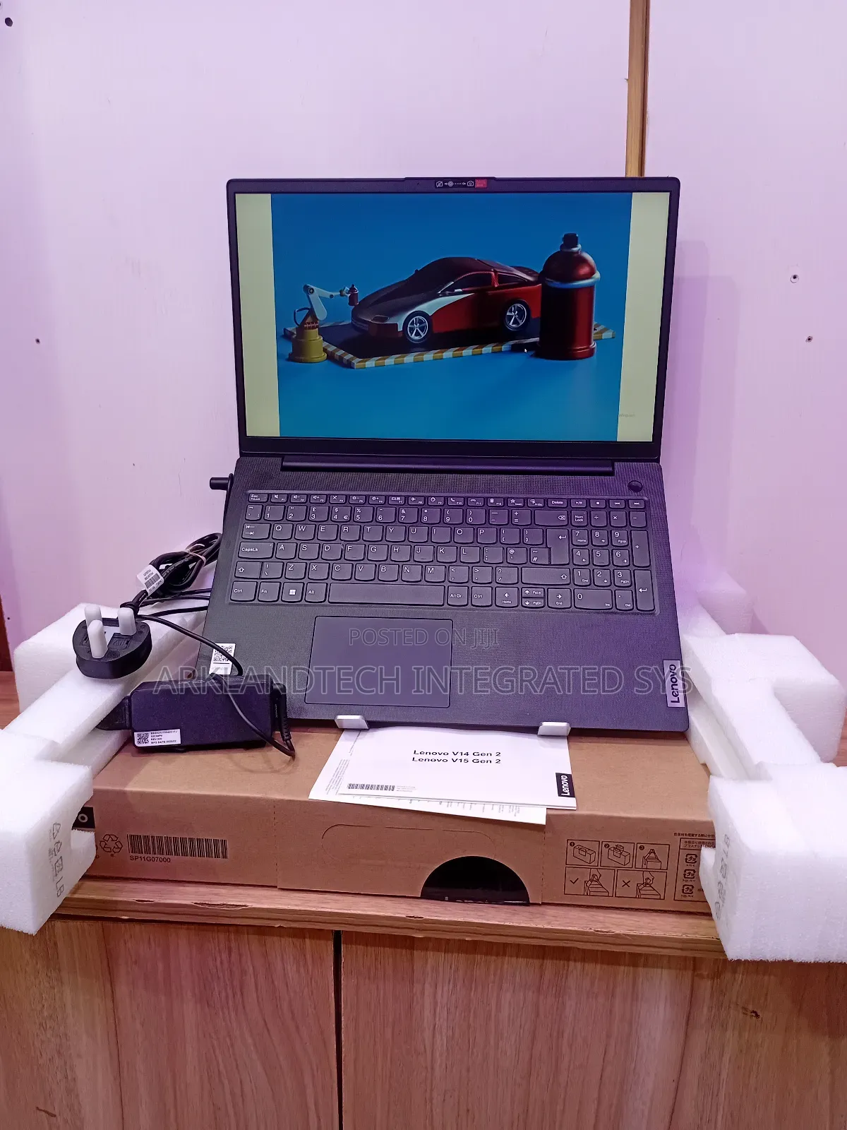 New Laptop Lenovo IdeaPad S206 8GB Intel Core i3 SSD 256GB
