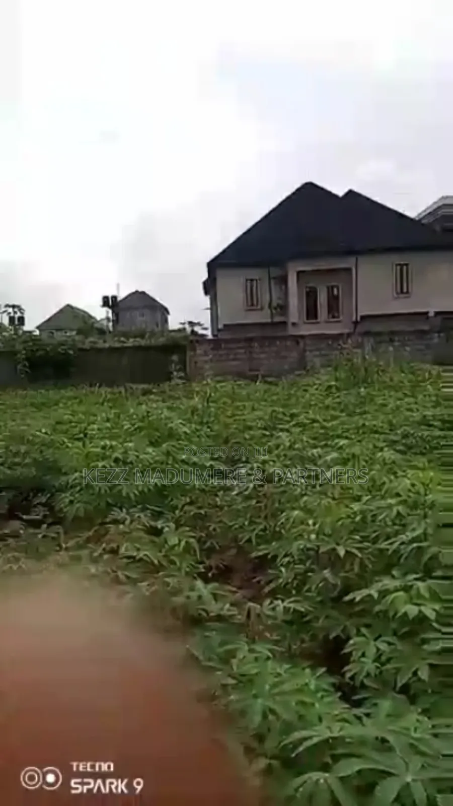 For Sale : 4 Plots Near Saga Suites New Owerri Imo State
