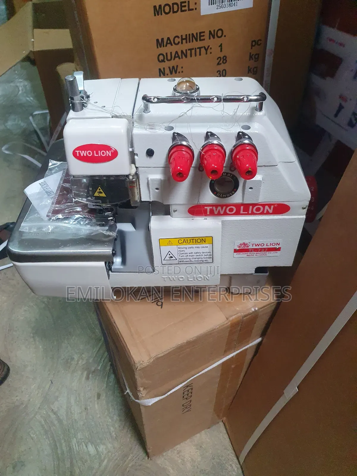 Industrial Weaving Machine Model 737