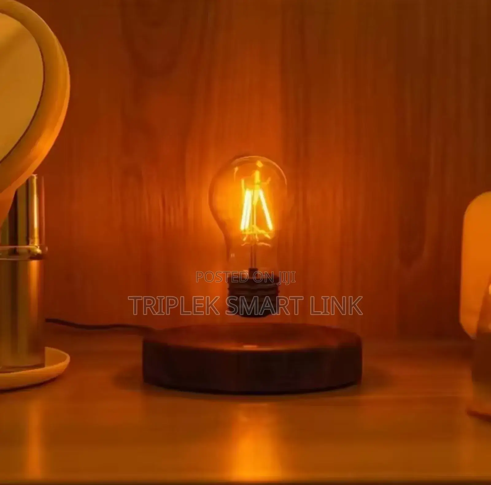 Magnetic Levitation Lamp Floating Led Bulb Home Office Desk Decoration