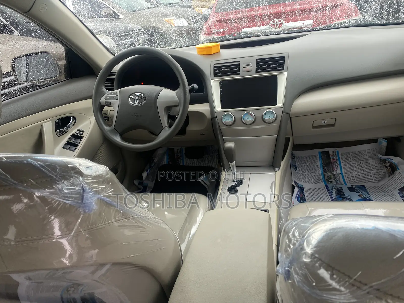 Toyota Camry LE 4dr Sedan (2.4L 4cyl 5A) 2009 Gold