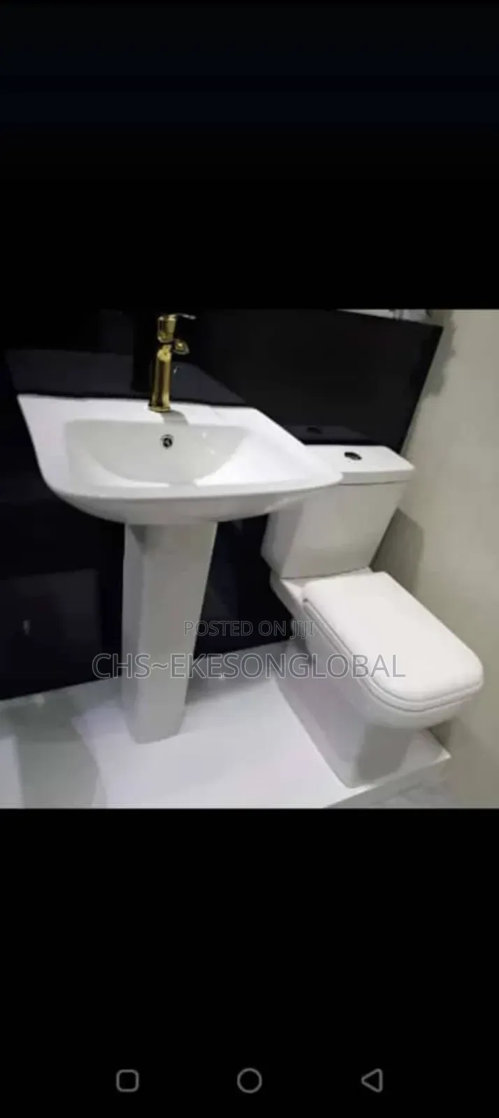 Square Shape Big Closet/Wc With Washing Hands Basin